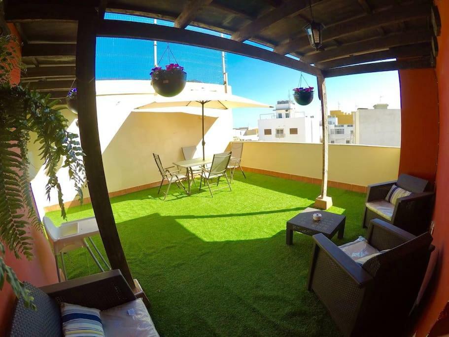 Villa Blanca Tenerife - Complete House - Terrace And Bbq, 5 Minutes From The Beach And Airport San Isidro  Exterior foto